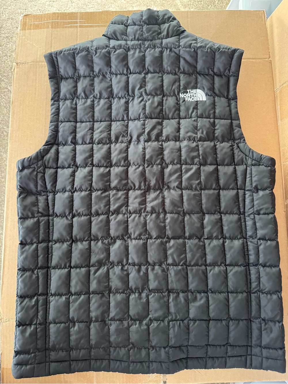 The North Face Men’s M ThermoBall Eco Vest Full Zip Puffer Black Logo - Picture 8 of 15